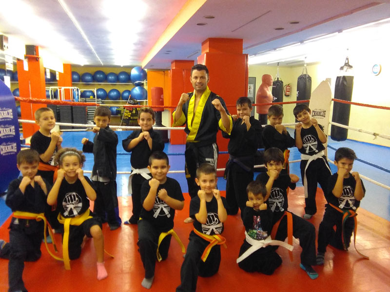 Artes marciales infantiles Centro deportivo Acrópolis Badajoz